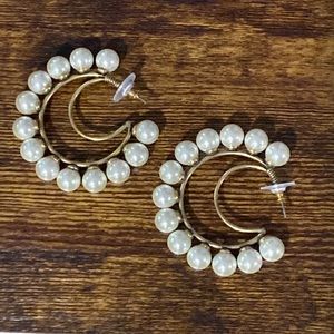 Pearl earrings